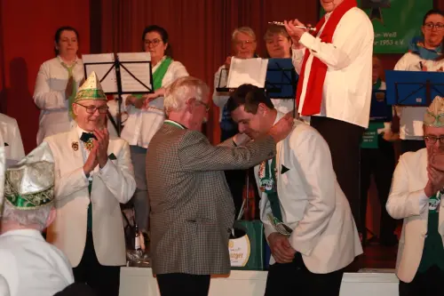 Willy-und-Benjamin-bei-Ordensuebergabe