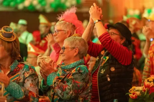 Publikum-am-klatschen