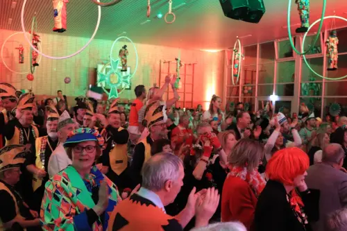 Publikum-totale-Bild2