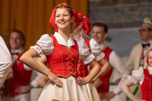 Rot-Weiss-Bechem-Mariechen