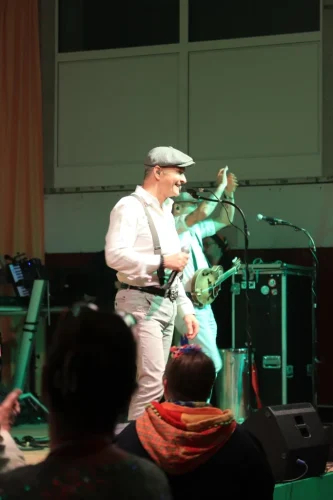 Auftritt-Kluengelkoepp