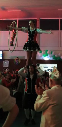 Sabrina-und-Max-HGO-beim-Einmarsch